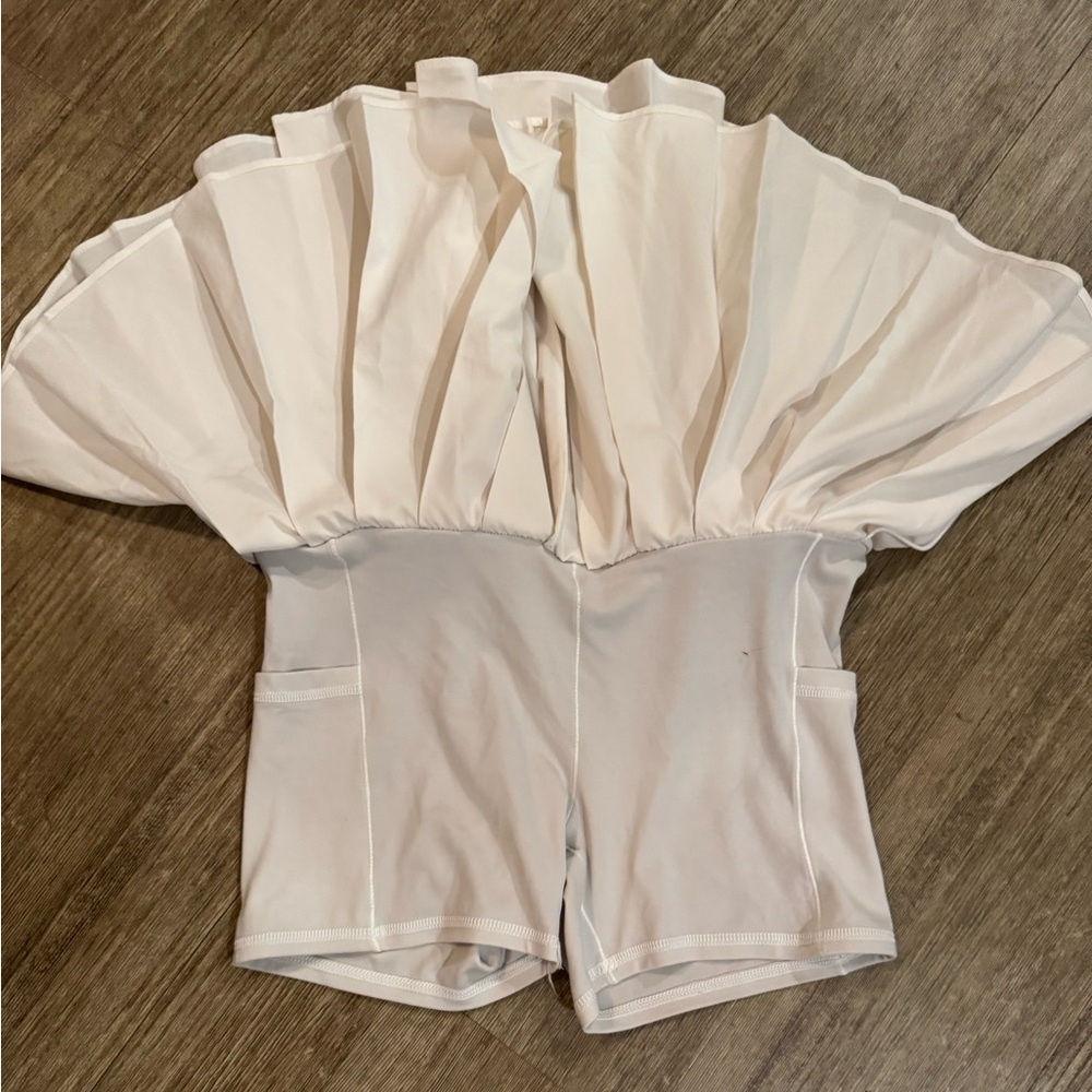 OFFLINE Aerie White Tennis Mini Skirt - Picture 3 of 3